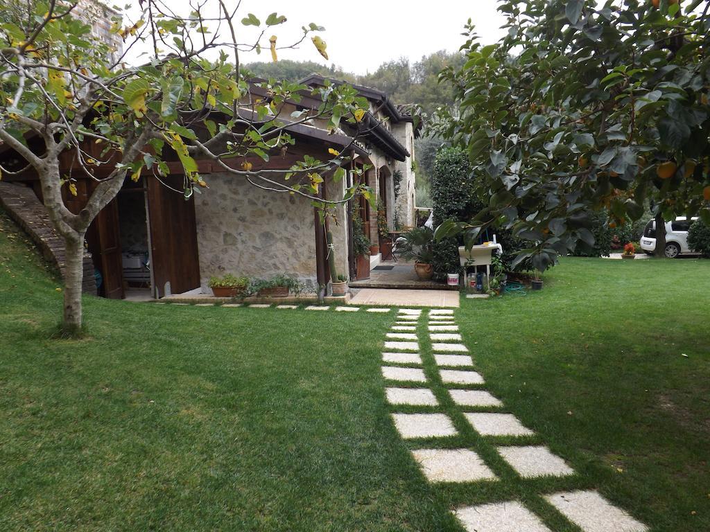 Agriturismo San Giovanni Ad Insulam Isola del Gran Sasso dʼItalia Kültér fotó